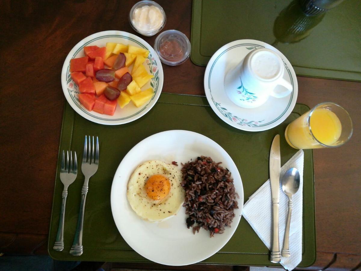 Casa Del Cafe-Familiar Hotel เอเรเดีย ภายนอก รูปภาพ
